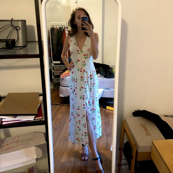 Privacy Please cherry dress 🍒🍒🍒 - Picture 1 of 3